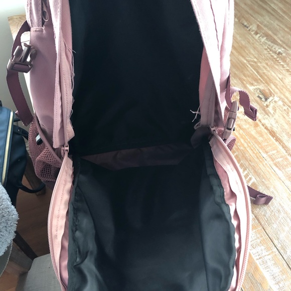 PINK backpack SOLD offer up - Picture 4 of 7